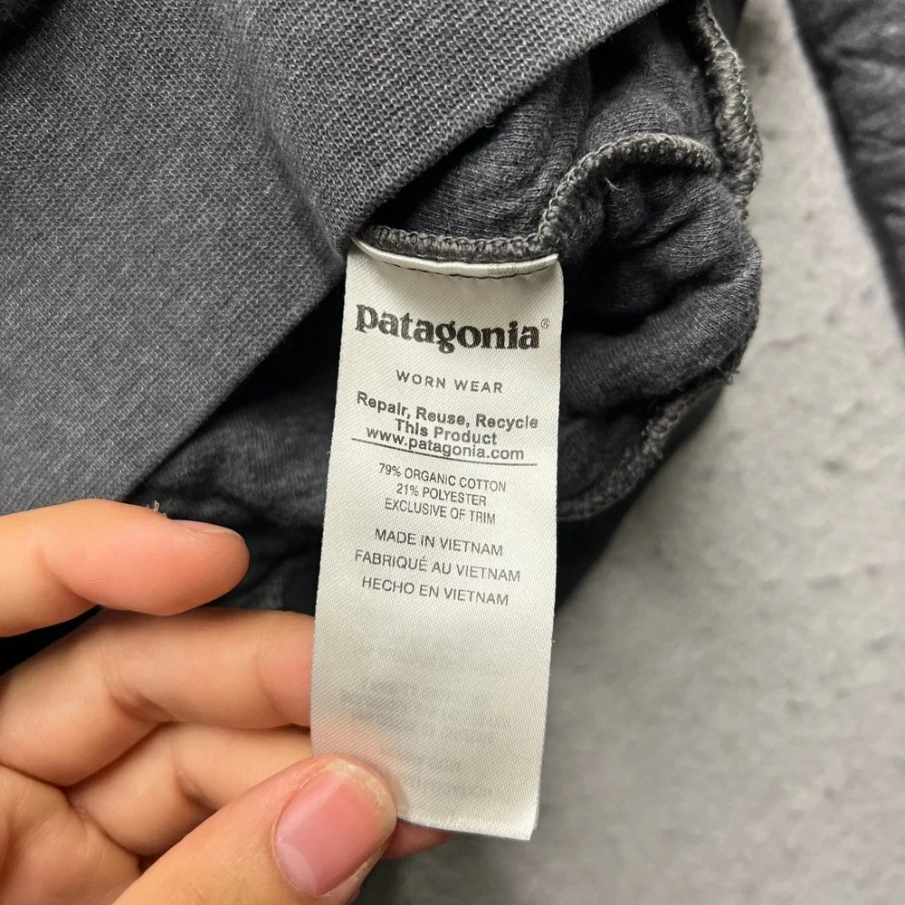 Patagonia Mens Cotton Quilt Snap-T Pullover Grey Navy Blue Size L 1750